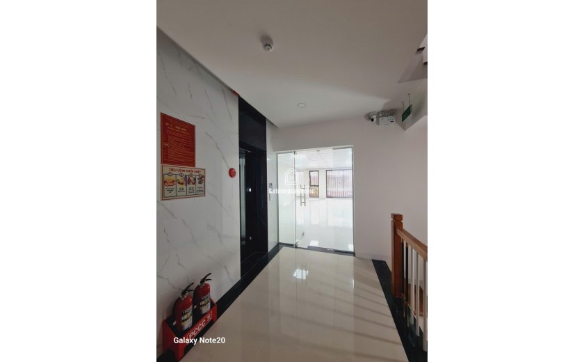 Cho thuê văn phòng mặt tiền Bùi Thiện Ngộ – 190m² – giá 17 triệu/tháng